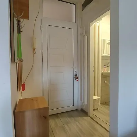 Apartment Nest *