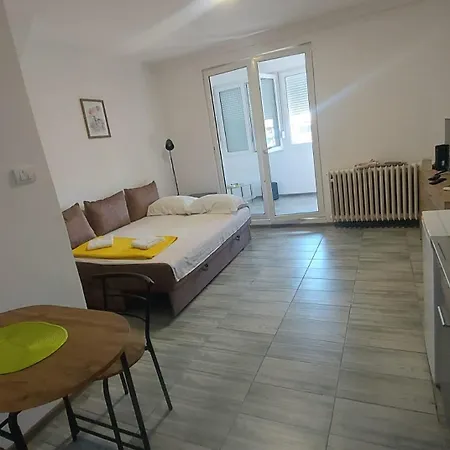 Apartment Nest *
