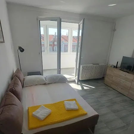Apartment Nest *